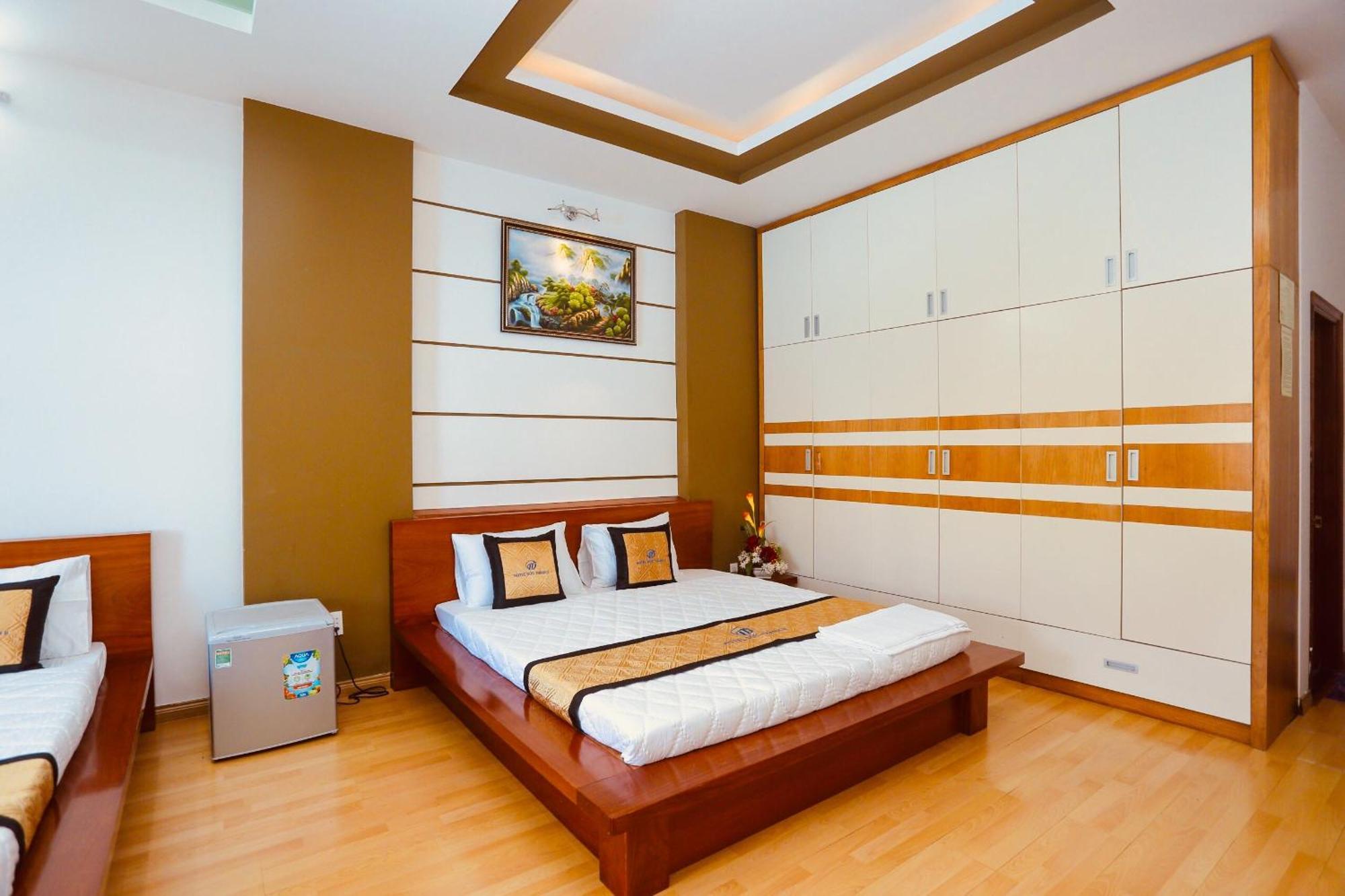 Hotel Duc Thanh Chi Khu Co Ong Exterior photo